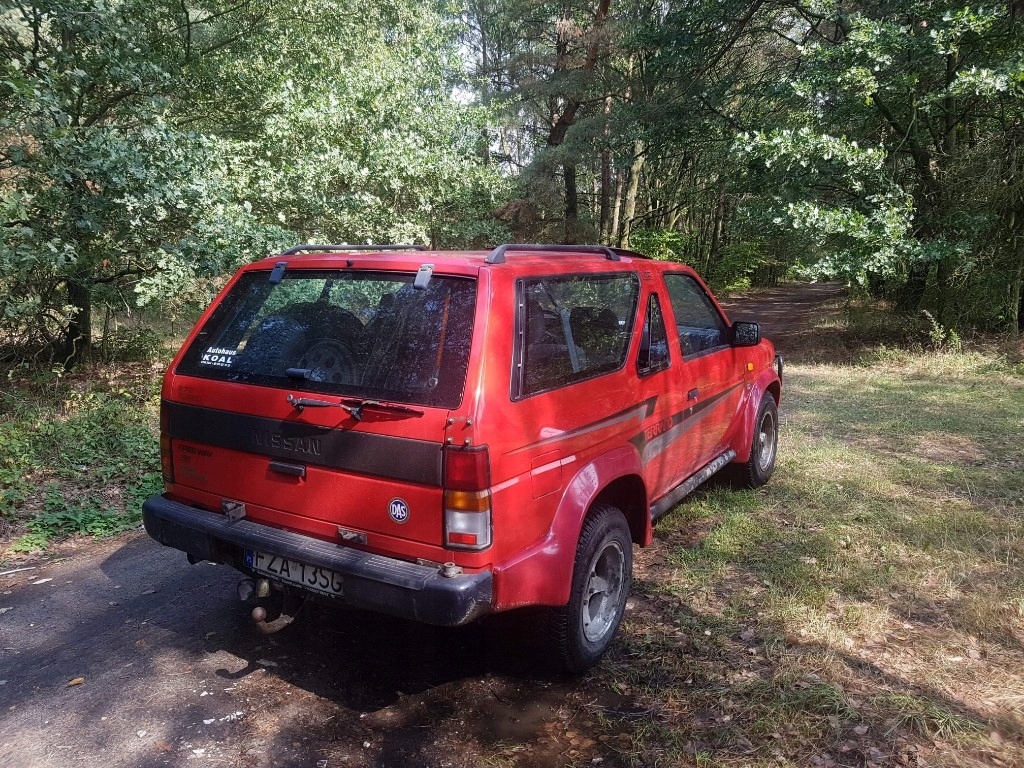 Nissan terrano i