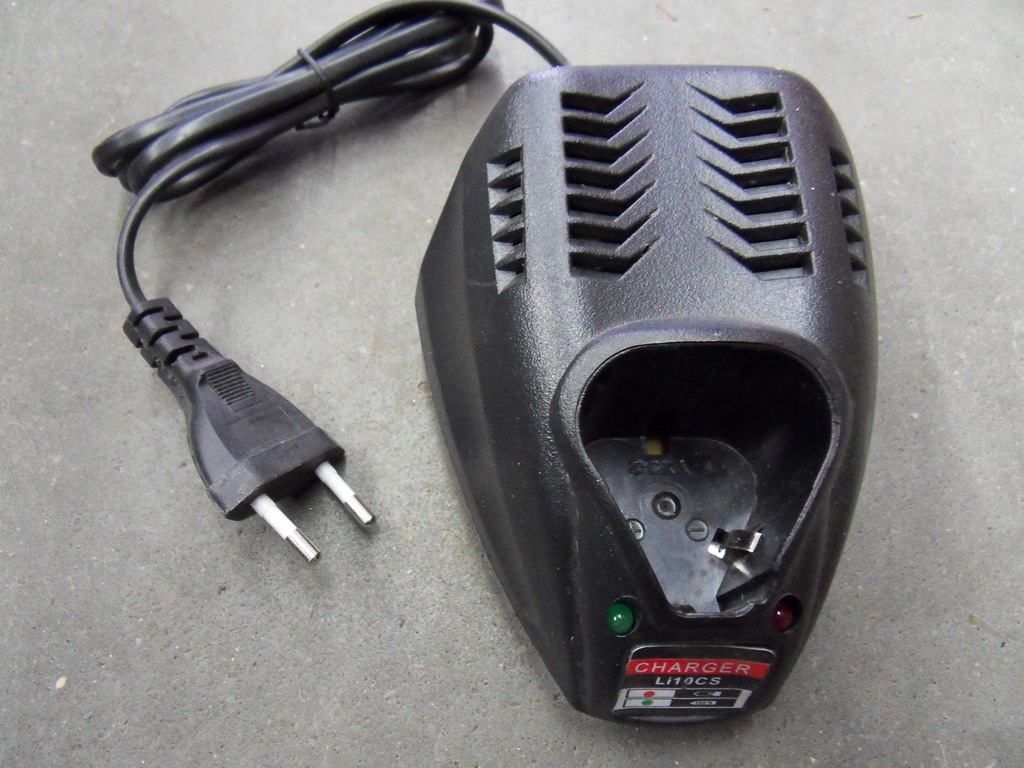 ŁADOWARKA CHARGER LI10CS 12.6V