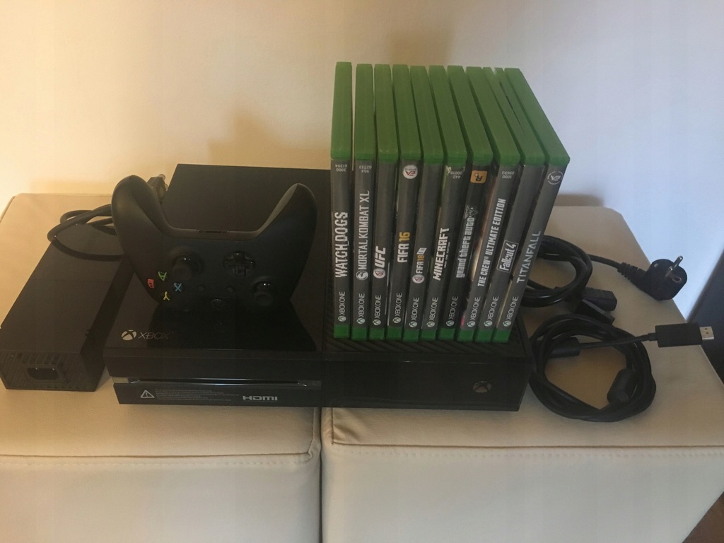 Xbox One 500gb+pad+10gier