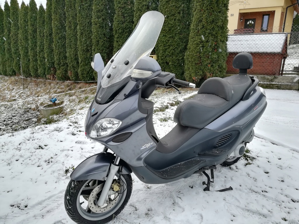 MOTOROWER DUŻY SKUTER PIAGGIO 50/125 OKAZJA !