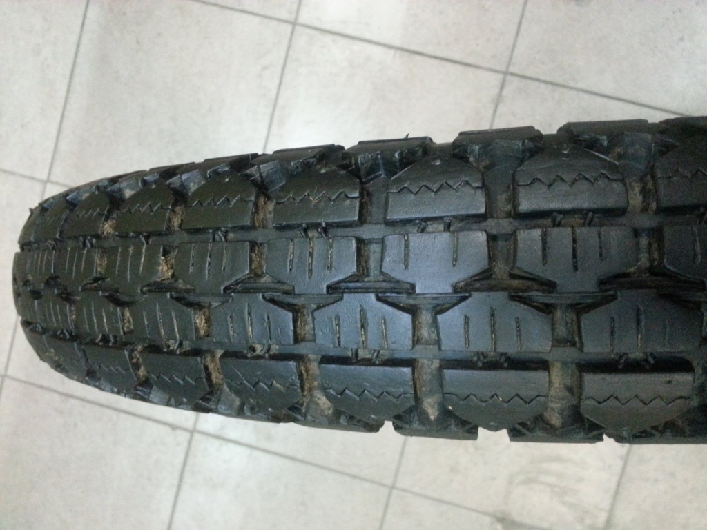 2 x opona DURO  4.0x19