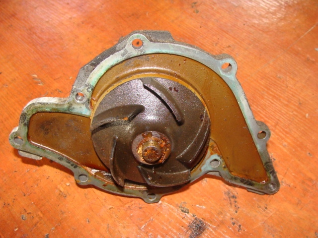 POMPA WODY AUDI A6 C5 2.5TDI V6 AFB 99R