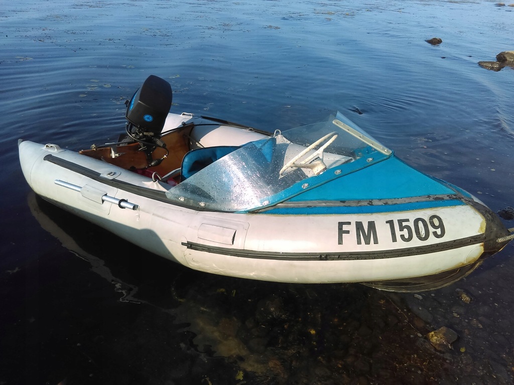 Motorówka ponton Wiking z silnikiem 30KM zamiana
