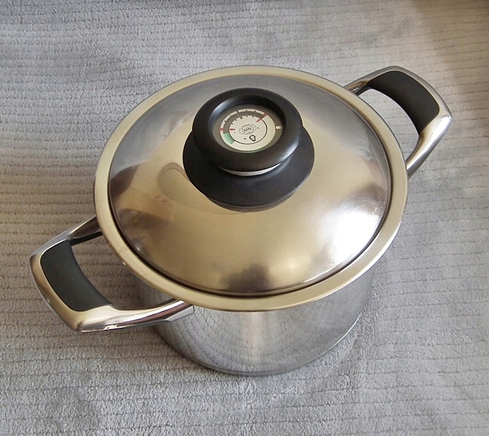 AMC - Garnek 20 cm o poj. 4,0l - INDUKCJA!!!