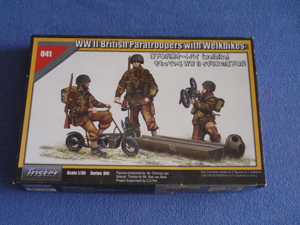 British paratroopers with wellbike - Tristar
