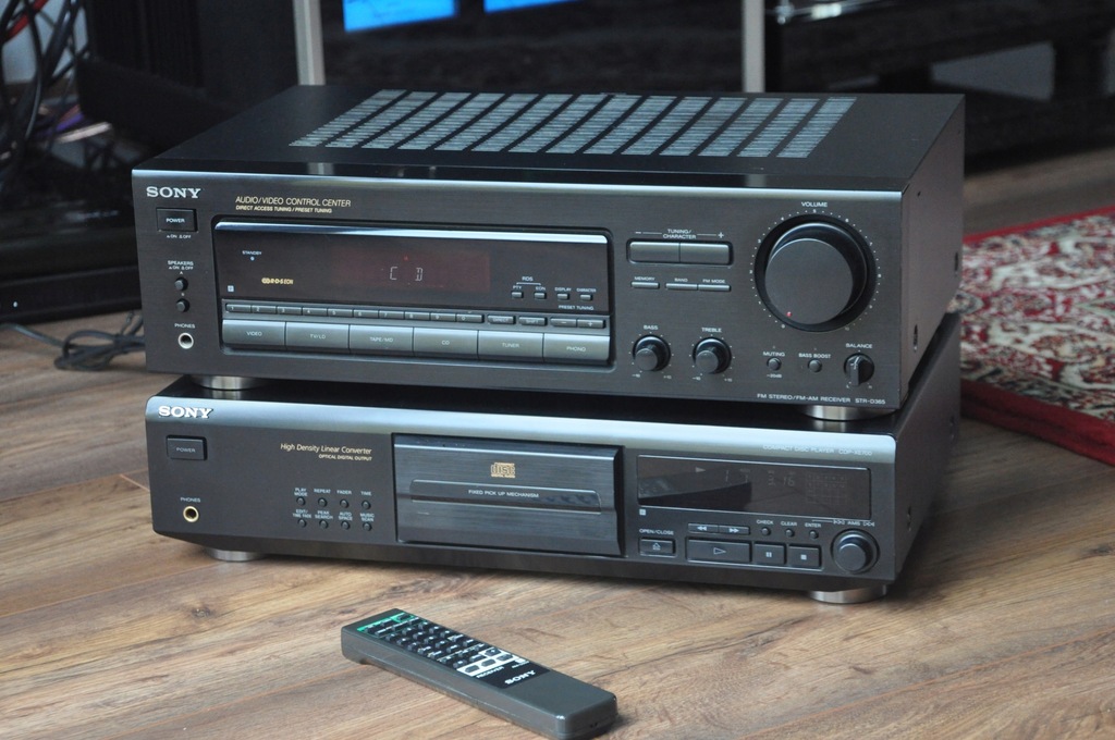 AMPLITUNER SONY STR-D365 2x80W + Pilot RM-U253
