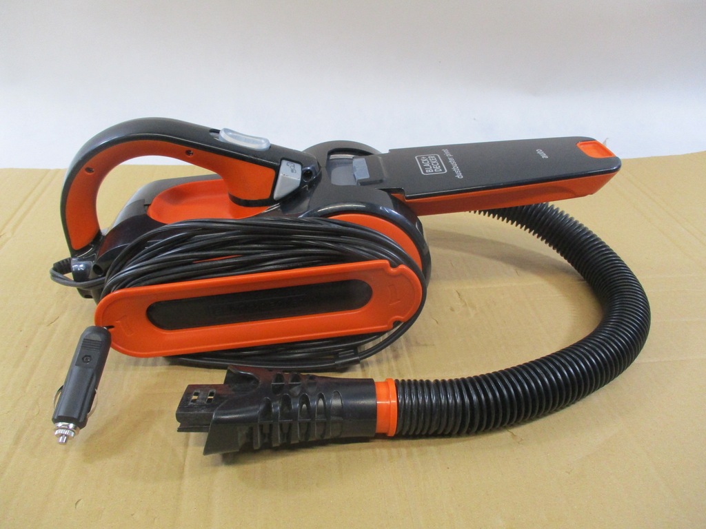 (G 33) Odkurzacz samochodowy Black Decker PAV 1205
