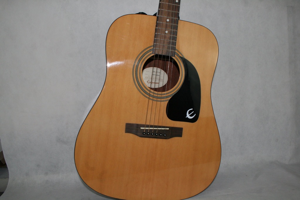 Gitara  EPIPHONE DR100 NA
