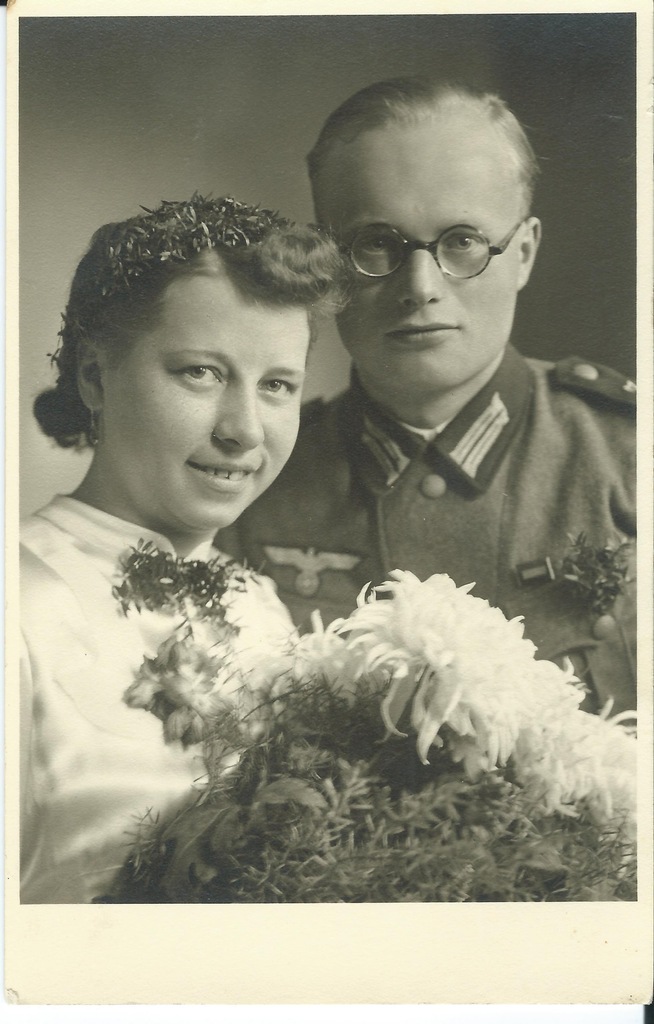 Zdjęcie żołnierz niemiecki z żoną 15. 39-45