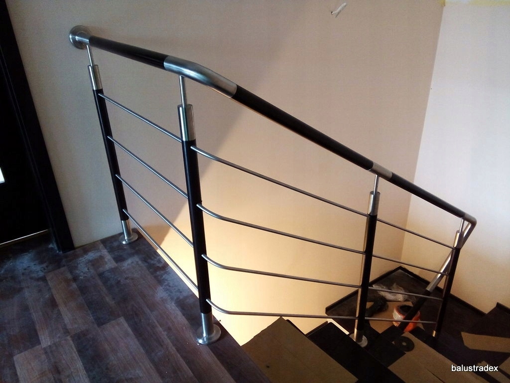 balustrady nierdzewne barierki na balkon taras