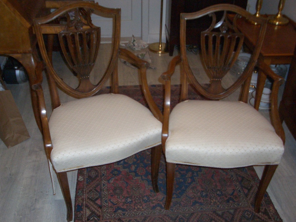2 Fotele w stylu EMPIR z końca XIX wieku.