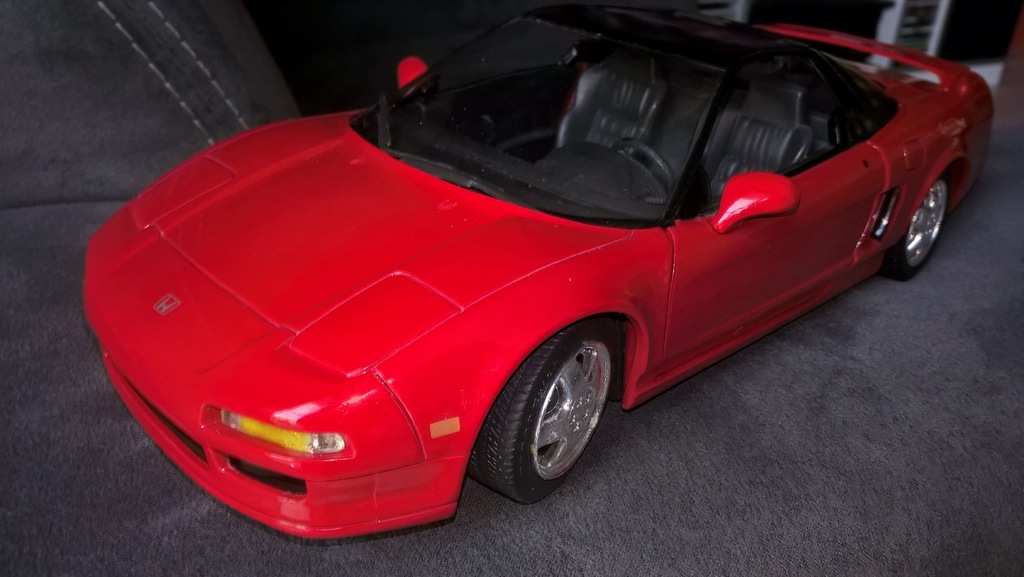 REVELL - 1/18 - Honda NSX - kolekcjonerski