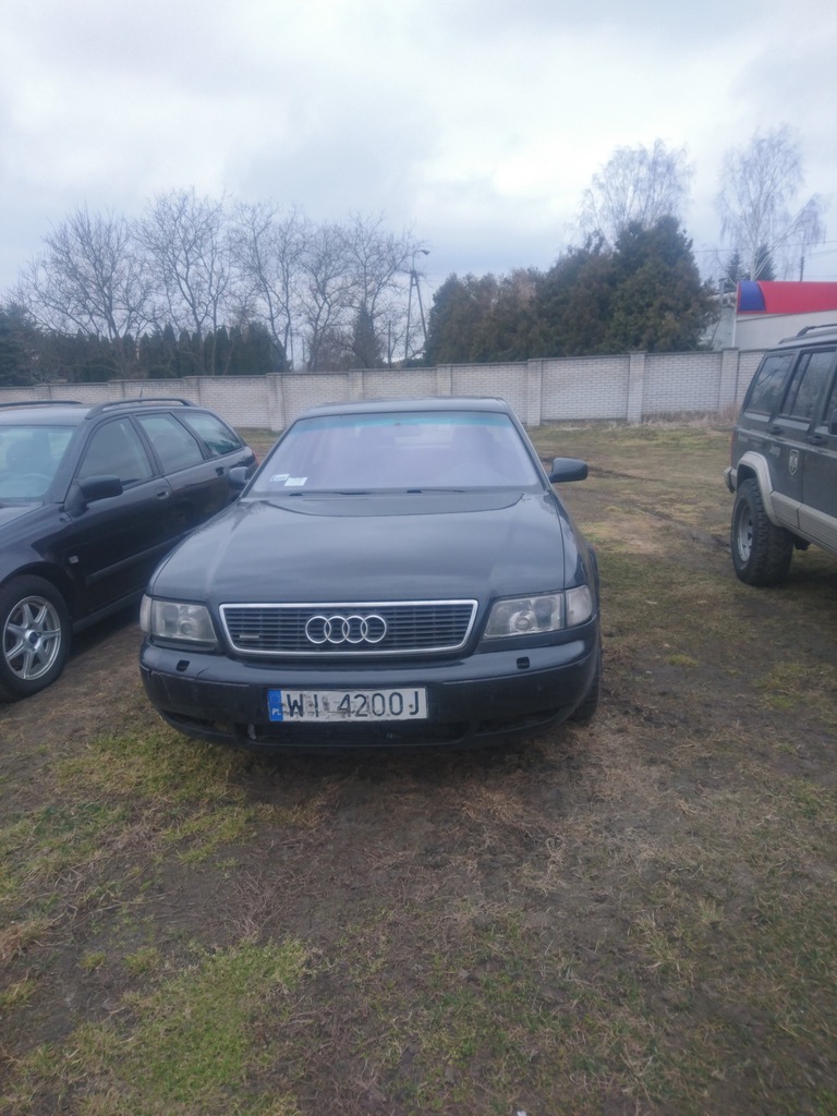 AUDI A8 D2 4,2 300KM 1996