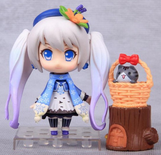 FIGURKA VOCALOID HATSUNE MIKU CUTE KOTEK KOSZ 10CM