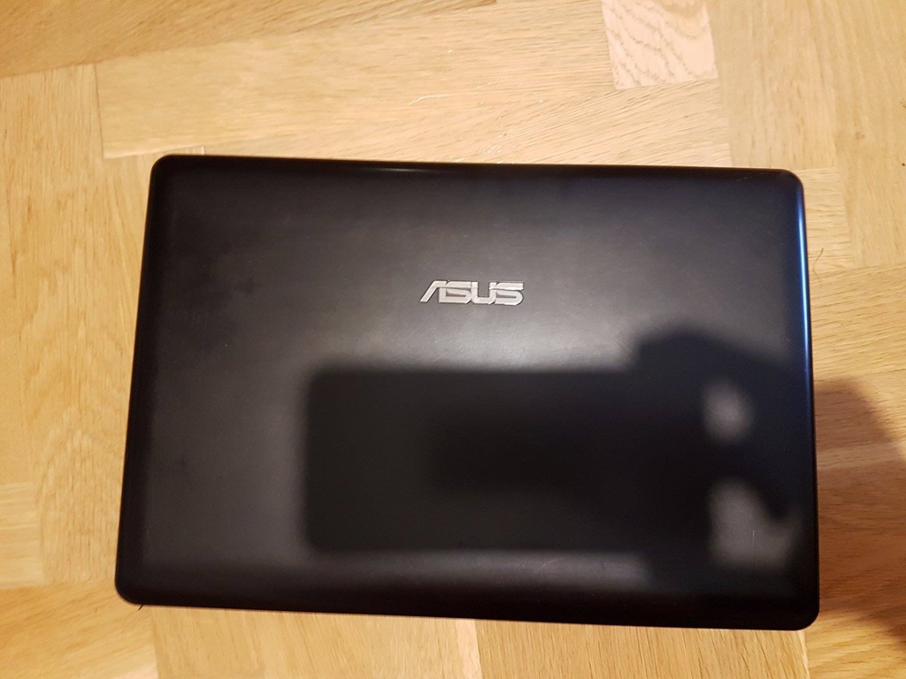 Asus 1215n vx6 не включается