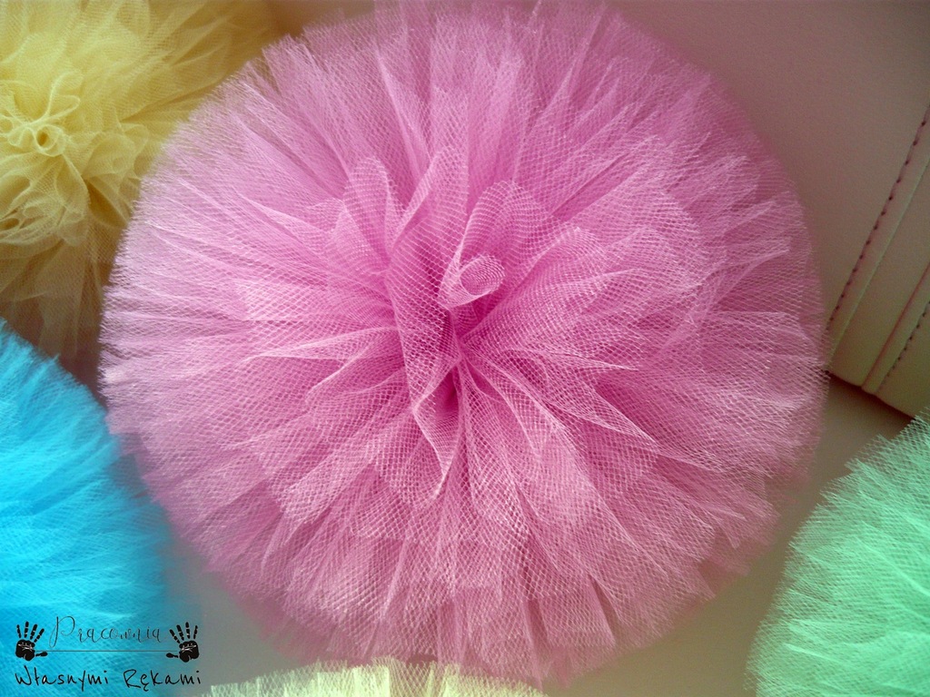 Pompony TIULOWE, Pompon Z TIULU, 15 cm 5 +1 gratis
