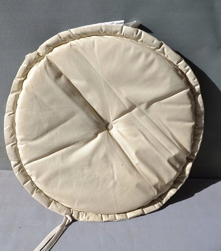OKRĄGŁA PODUSZKA NA KRZESŁO OGRODOWE BEŻ 40CM