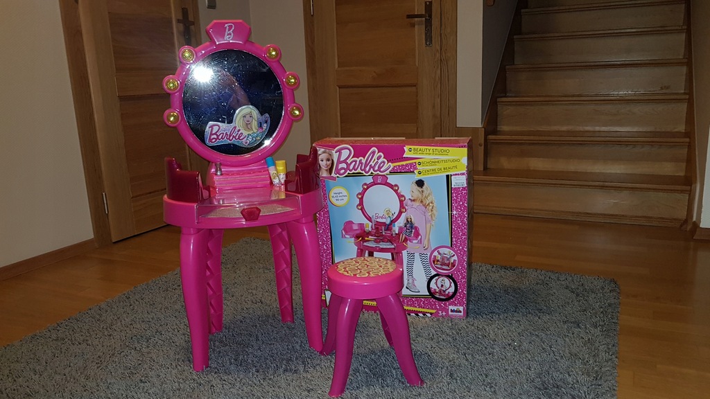 BARBI-ŚLICZNA RÓZOWA TOALETKA -jak nowa okazja