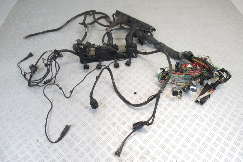 Wiązka silnika BMW e39 4.4 m62 EUROPA automat