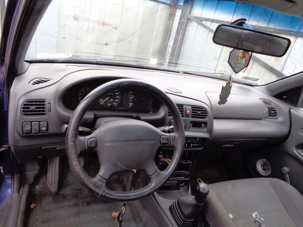 DESKA ROZDZIELCZA PULPIT MAZDA 323C BA V 3D 94-98