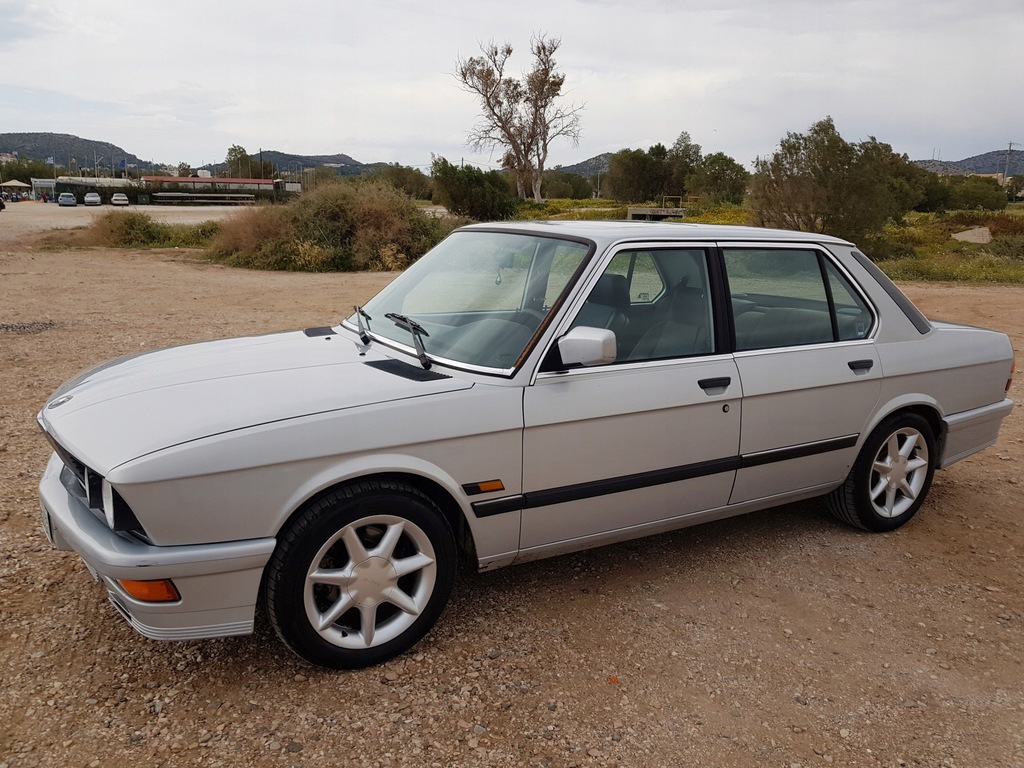 BMW E-28 z 1982. 2000cm3.