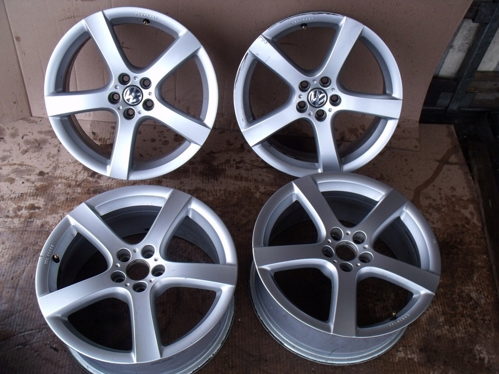 4X FELGI ALU 17 VW GOLF BORA POLO 5X100 7J ET38 6Q
