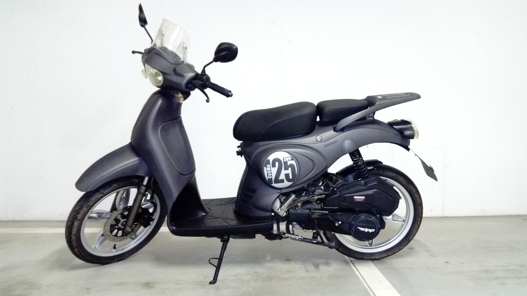 Skuter ZIPP 125 Rocznik 2015