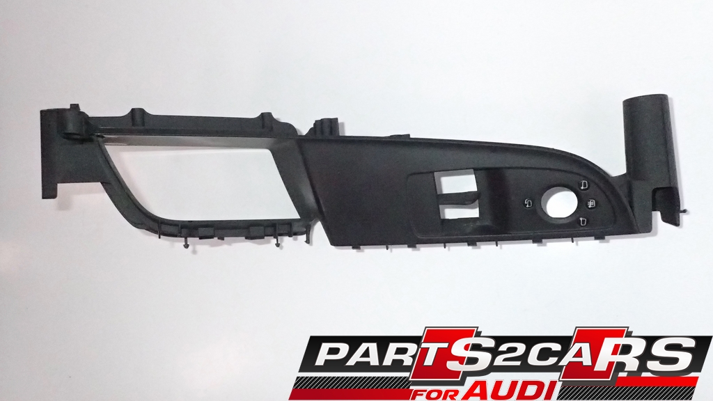 OBUDOWA UCHWYTU DRZWI AUDI S5 A5 8T 8T1867171