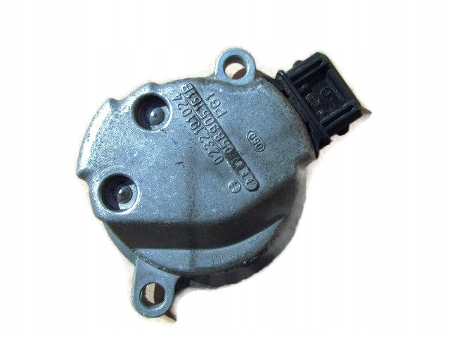 Audi A4 b6 2.0 ALT 00/05 CZUJNIK WAŁKA 058905161B