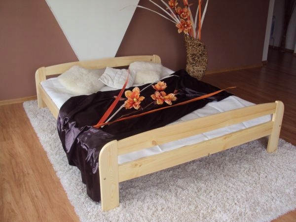 łóżko drewniane sosnowe SYLWIA 200x200+STELAŻ