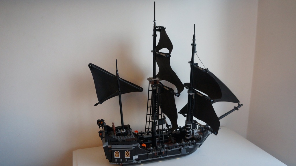 Lego 4184 piraci z karaibów  statek CZARNA PERŁA