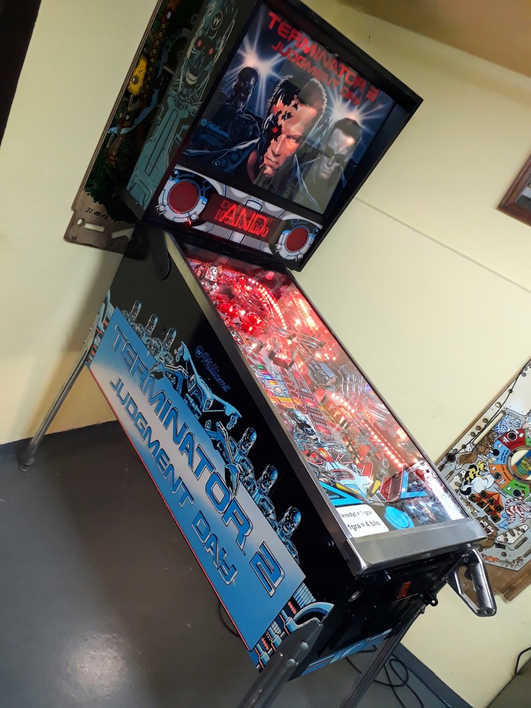 Fliper TERMINATOR 2 pinball