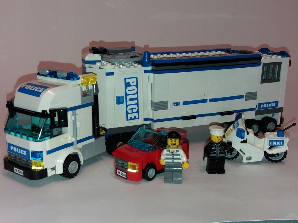 LEGO 7288 Mobilna jednostka policji (C53)