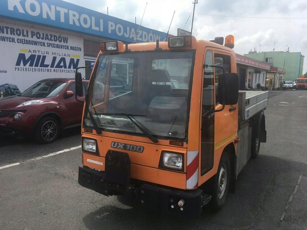 Unimog UX 100 Multicar 4X4 Wywrotka odśnieżarka