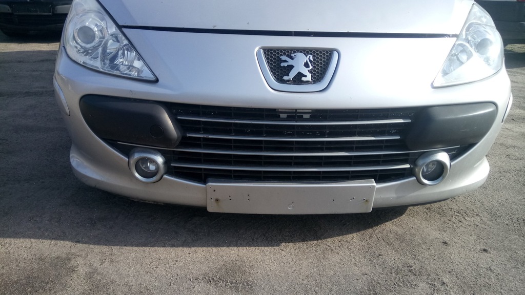 PEUGEOT 307 LIFT ZDERZAK PRZEDNI HALOGENY EZRC KPL