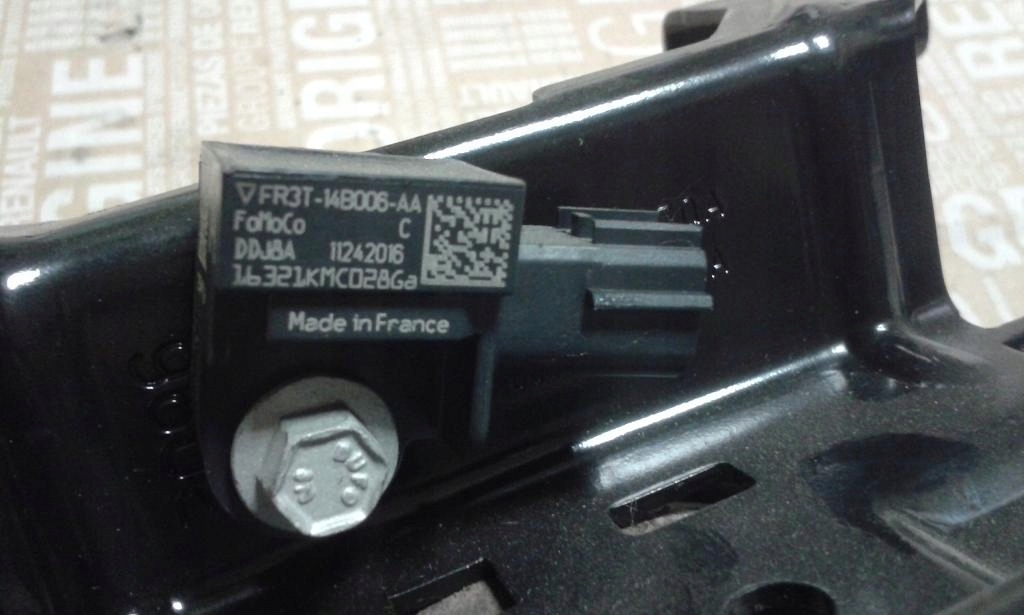 Ford Fiesta Mk7 czujnik uderzeniowy FR3T-14B006AA