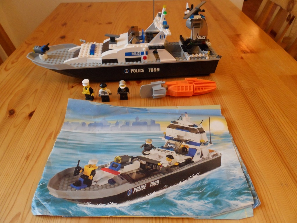 duży pływający statek lego z silnikiem aukcja od 1
