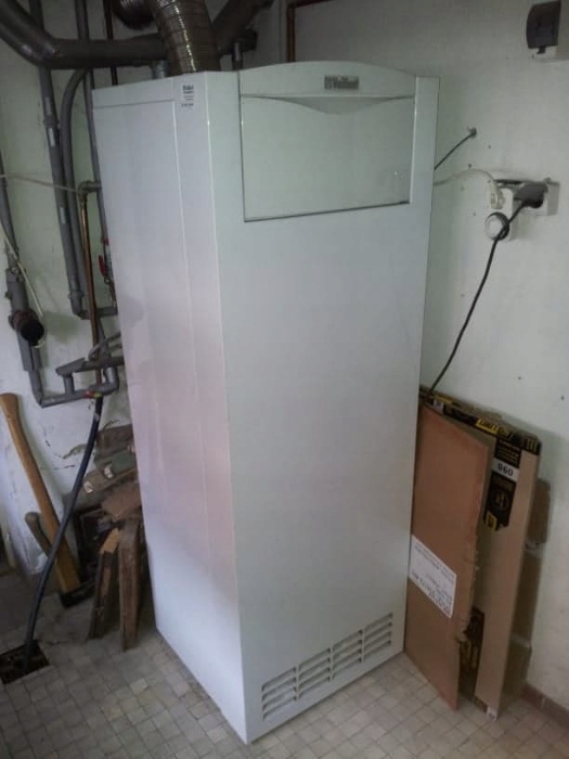 Piec gazowy 2-funkcyjny Vaillant, sprawny, 200m2