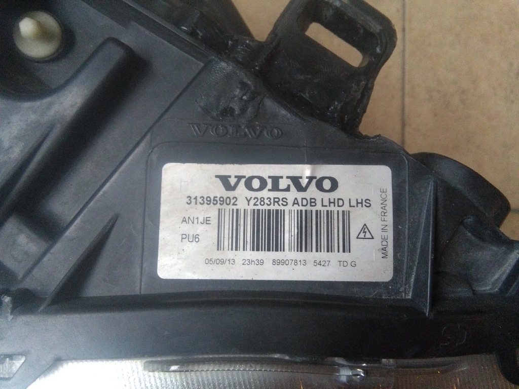 VOLVO S60 V60 XENON LIFT 31395902 LEWY ADB LHD