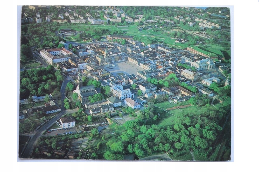 ZAMOŚĆ - WIDOK NA STARE MIASTO Z LOTU PTAKA