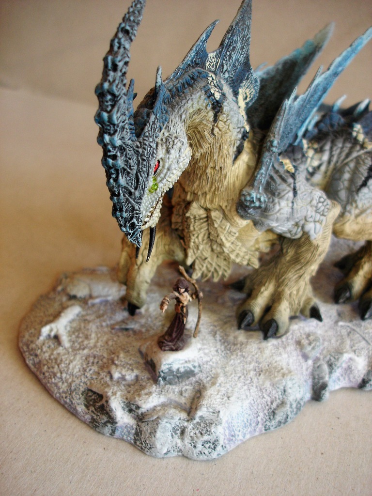SF・ファンタジー・ホラー McFarlane's Dragons Ice Dragon SF・ファンタジー・ホラー McFarlane's Dragons Ice Dragon