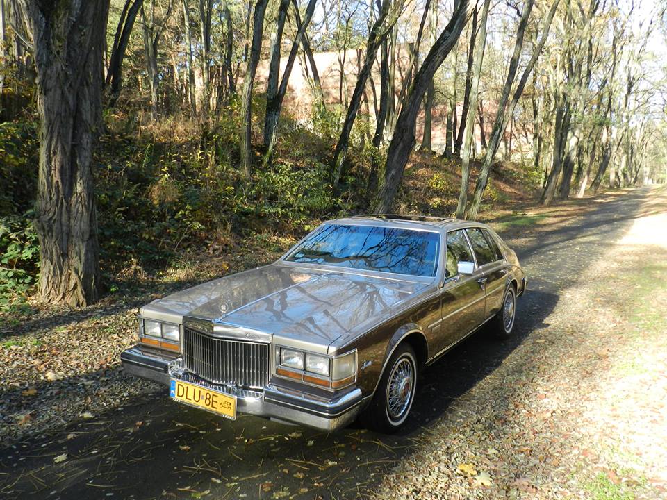 Cadillac seville 4