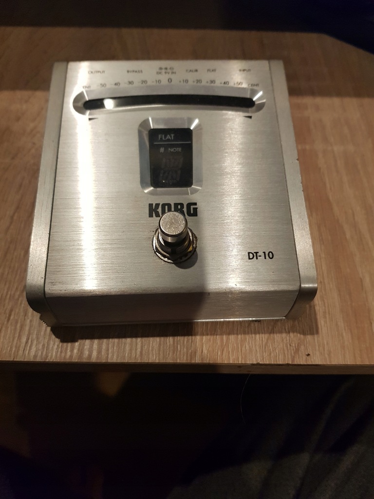 KORG DT-10 TUNER STROIK PODŁOGOWY