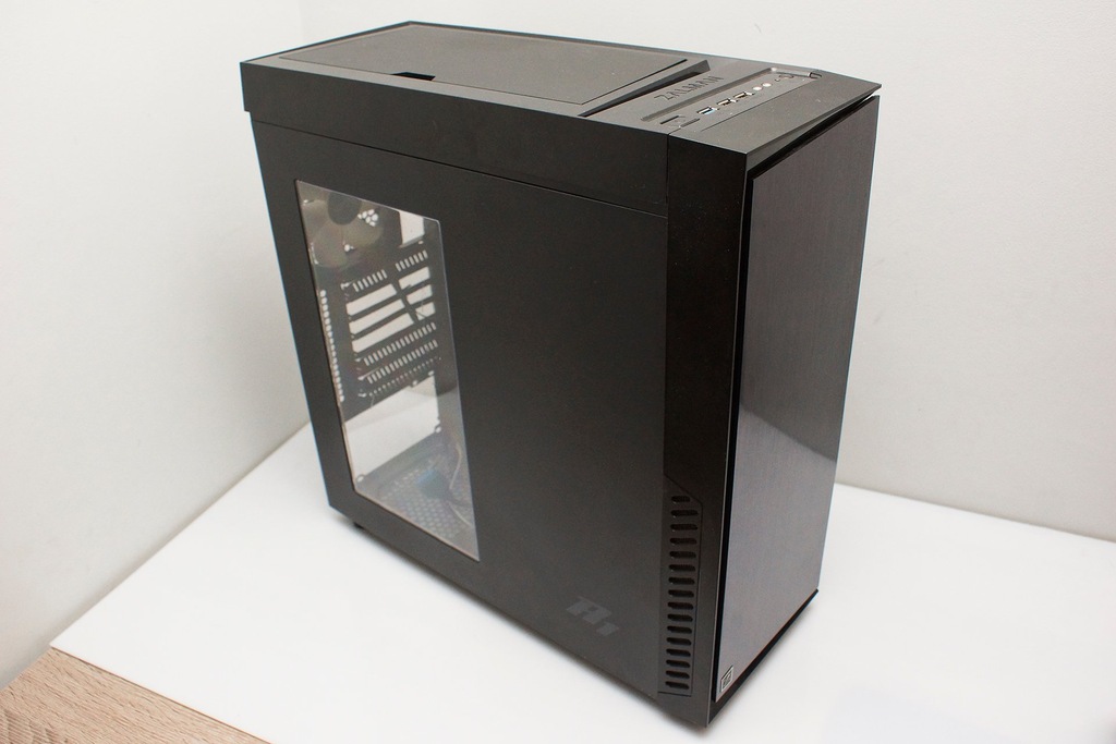 Obudowa ZALMAN R1 MIDI TOWER USB 3.0 @ TANIO /ONEX