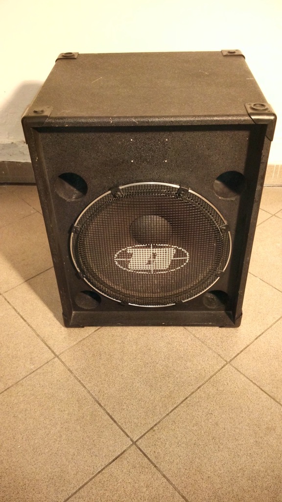 Kolumna basowa Dynacord E 114