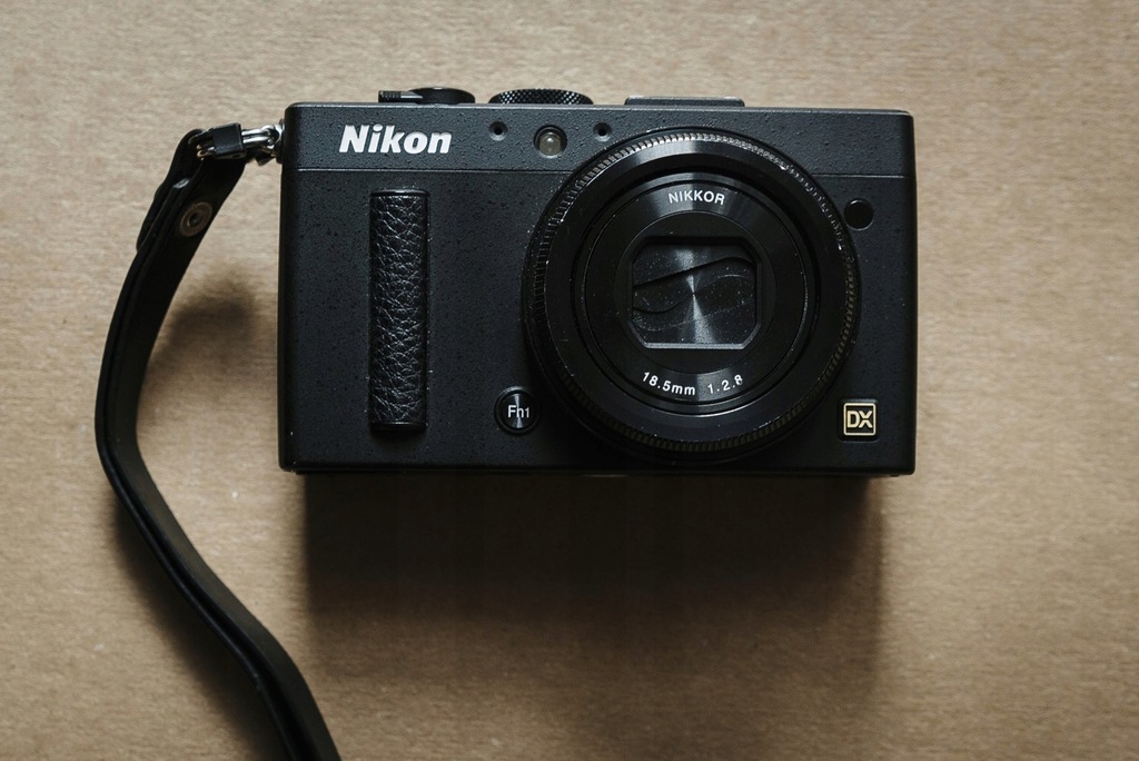 CZARNY Nikon Coolpix A matryca APS-C / DX