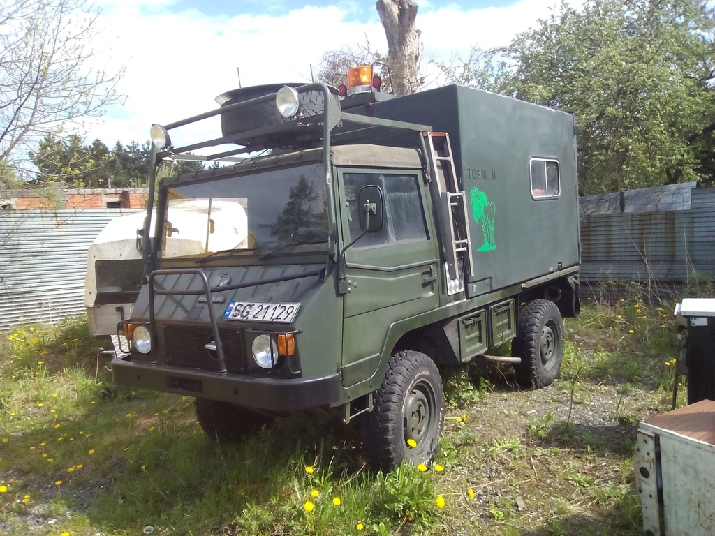 STEYR PUCH PINZGAUER 710 sanitarka