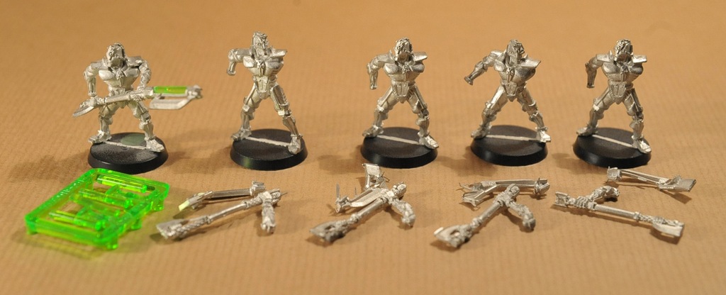 5 Necron Pariah (metale)