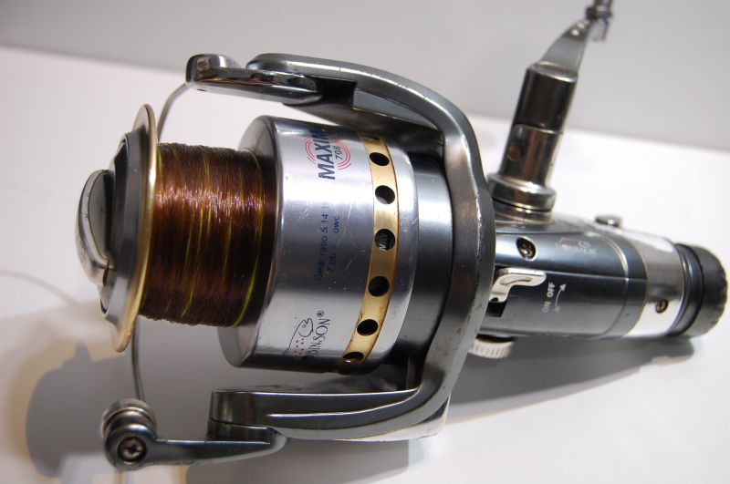 KOŁOWROTEK MORSKI  BLACK MOOR 708 FD ROBINSON