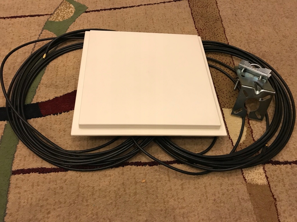 Antena LTE panel cybertech 17dbi 1800-2600MHz 10m